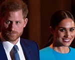 Cuối cùng Hoàng tử Harry đã có hành động để bảo vệ Nữ hoàng và hoàng gia Anh không cho Meghan Markle lấn lướt