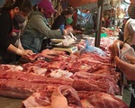 Tuyên bố giảm giá mà thịt lợn vẫn quá đắt, có người đang ăn lãi đậm