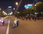 Hà Nội: Xót xa nhân viên bán vé xe buýt bị tông tử vong khi đi bộ sang đường, người gây tai nạn bỏ chạy