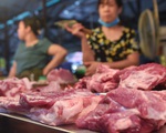 Gi&aacute; heo hơi mất mốc 100.000 đồng/kg