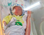 Đã có kết quả xét nghiệm huyết thống của bé sơ sinh bị bỏ rơi giữa khe tường ở Hà Nội