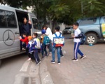 Hà Nội: Lại xảy ra vụ việc một học sinh tiểu học bị bỏ quên trên xe bus