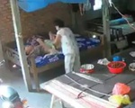 Cụ bà gần 90 tuổi bị con trai và con dâu đánh 'không tiếc tay'