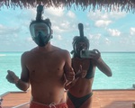 Vẫn đi tuần trăng mật ở Maldives giữa mùa Covid-19, cặp đôi mới cưới bị mắc kẹt trên “hòn đảo thiên đường&apos; chưa biết ngày về