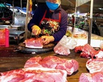 Giá thịt lợn: Sắp hết cảnh “muốn rẻ lên ti vi mà mua!”