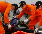 Chỉ vì tiếc tiền, 8 người trong gia đình thoát chết khỏi chuyến bay tử thần ở Indonesia