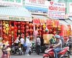 Thị trường đồ trang trí Tết Nguyên đán ở Sài Gòn bắt đầu nhộn nhịp