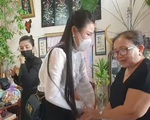 Vợ 2 Vân Quang Long đưa con gái đến nhà bố mẹ nam ca sĩ, khóc lóc xin lỗi nhưng bị từ chối