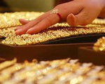 Gi&aacute; v&agrave;ng h&ocirc;m nay 4/1: Tăng vọt