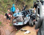 2 người bị chấn thương sọ não trong vụ ô tô biển xanh va chạm xe bồn ở Sơn La