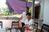 Bố mẹ Công Phượng tá hỏa vì con "đòi" lấy vợ Bố mẹ Công Phượng tá hỏa vì con "đòi" lấy vợ