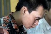Hận tình, kẹp cổ ép người yêu uống thuốc trừ sâu Hận tình, kẹp cổ ép người yêu uống thuốc trừ sâu