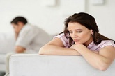 Ngoại tình để tìm hình bóng mẹ Ngoại tình để tìm hình bóng mẹ
