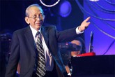 Nhạc sĩ Nguyễn Ánh 9 kỷ niệm "đám cưới vàng" Nhạc sĩ Nguyễn Ánh 9 kỷ niệm "đám cưới vàng"