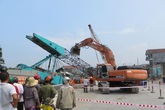 Kinh hoàng những vụ đứt cáp cần cẩu gây chết người Kinh hoàng những vụ đứt cáp cần cẩu gây chết người