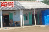 Hồi kết bi ai của chàng trai quyết tâm dựng chòi chung sống với cô gái mù để hóa giải mối thù hai gia tộc Hồi kết bi ai của chàng trai quyết tâm dựng chòi chung sống với cô gái mù để hóa giải mối thù hai gia tộc