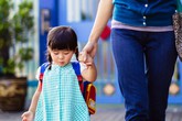 “Đọc vị” phong cách làm cha mẹ của bạn qua việc đưa con đi học “Đọc vị” phong cách làm cha mẹ của bạn qua việc đưa con đi học