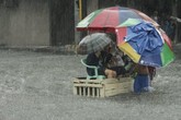 Tang thương cả nghìn người phải sơ tán bởi lũ lớn ở Philippines Tang thương cả nghìn người phải sơ tán bởi lũ lớn ở Philippines
