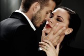 Victoria giữ chiếc váy buổi đầu hẹn hò với Beck cho con gái Victoria giữ chiếc váy buổi đầu hẹn hò với Beck cho con gái