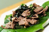 Món ăn đơn giản giúp người cao tuổi đối phó với chứng đau nhức xương khớp Món ăn đơn giản giúp người cao tuổi đối phó với chứng đau nhức xương khớp