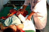 Nối thành bàn tay của nạn nhân bị máy cắt gỗ cắt đứt lìa Nối thành bàn tay của nạn nhân bị máy cắt gỗ cắt đứt lìa