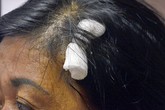 Xông vào nhà đâm chém cả gia đình Xông vào nhà đâm chém cả gia đình