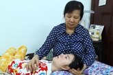 Gặp lại người mẹ được trao giải Kova vì sự hy sinh thầm lặng chăm con tật nguyền Gặp lại người mẹ được trao giải Kova vì sự hy sinh thầm lặng chăm con tật nguyền