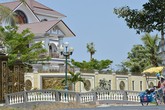 Nhà, đất và lòng tham Nhà, đất và lòng tham