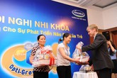 Vinamilk ứng dụng thành công nghiên cứu mới của DSM Thụy Sĩ cho sữa bột trẻ em Dielac Alpha Gold- “ Đặc Chế Cho Sự Phát Triển Trí Não” Vinamilk ứng dụng thành công nghiên cứu mới của DSM Thụy Sĩ cho sữa bột trẻ em Dielac Alpha Gold- “ Đặc Chế Cho Sự Phát Triển Trí Não”