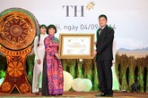 “Để trẻ em uống sữa không tươi sạch… sẽ rất tội nghiệp” “Để trẻ em uống sữa không tươi sạch… sẽ rất tội nghiệp”