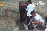 Lời khai lạnh gáy của gã đầu sỏ kiếm tiền nhờ hủ tục làm “đám cưới ma” Lời khai lạnh gáy của gã đầu sỏ kiếm tiền nhờ hủ tục làm “đám cưới ma”