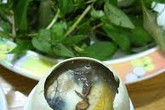 Ai không nên ăn trứng vịt lộn? Ai không nên ăn trứng vịt lộn?