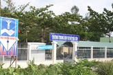Bị thầy giáo mắng, nam sinh lớp 8 tự tử ngay tại lớp Bị thầy giáo mắng, nam sinh lớp 8 tự tử ngay tại lớp