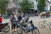 Nhân chứng kể vụ giật súng của công an, một người chết ở Sài Gòn Nhân chứng kể vụ giật súng của công an, một người chết ở Sài Gòn