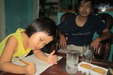 Lạ kỳ bé 2 tuổi biết đọc, 3 tuổi biết làm toán Lạ kỳ bé 2 tuổi biết đọc, 3 tuổi biết làm toán
