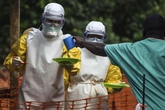 Một nữ y tá bị lây virus Ebola Một nữ y tá bị lây virus Ebola