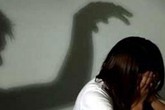 Bắt kẻ xâm hại bé gái 15 tuổi đến có thai Bắt kẻ xâm hại bé gái 15 tuổi đến có thai