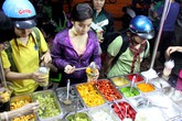 Quán cóc Sài Gòn chuyển sang bán kiểu buffet Quán cóc Sài Gòn chuyển sang bán kiểu buffet