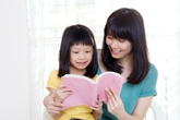 Vợ chồng mâu thuẫn vì việc học ngoại ngữ của con gái Vợ chồng mâu thuẫn vì việc học ngoại ngữ của con gái