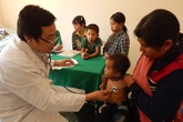 Khám và siêu âm tim miễn phí cho hàng ngàn trẻ em miền núi Khám và siêu âm tim miễn phí cho hàng ngàn trẻ em miền núi