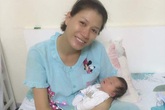 Trang Trần xác nhận danh tính bố của con gái Trang Trần xác nhận danh tính bố của con gái