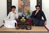 Vợ nhạc sĩ Dương Thụ: "Chúng tôi chia nhau làm việc nhà" Vợ nhạc sĩ Dương Thụ: "Chúng tôi chia nhau làm việc nhà"
