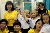 Cô giáo về hưu và cuốn album của bệnh nhi Cô giáo về hưu và cuốn album của bệnh nhi