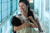 Một ngày của bà mẹ 9x lặn lội 160km đưa con trai đi học Một ngày của bà mẹ 9x lặn lội 160km đưa con trai đi học