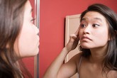 Bị bạn trai "đá" phũ phàng vì... xuống sắc Bị bạn trai "đá" phũ phàng vì... xuống sắc