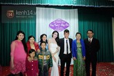 Chuyện ít biết về người chị cả của Công Vinh hàng ngày đi bán vé số mưu sinh Chuyện ít biết về người chị cả của Công Vinh hàng ngày đi bán vé số mưu sinh