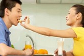 Đẹp trong mắt chồng hay mắt ai? Đẹp trong mắt chồng hay mắt ai?