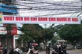 Những băng rôn, khẩu hiệu buộc phải gỡ bỏ vì gây phản cảm ở Việt Nam Những băng rôn, khẩu hiệu buộc phải gỡ bỏ vì gây phản cảm ở Việt Nam