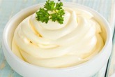 Nguy hiểm khi lạm dụng sốt mayonnaise Nguy hiểm khi lạm dụng sốt mayonnaise