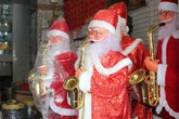 Cho thuê ông già Noel thật và giả ở Sài Gòn Cho thuê ông già Noel thật và giả ở Sài Gòn